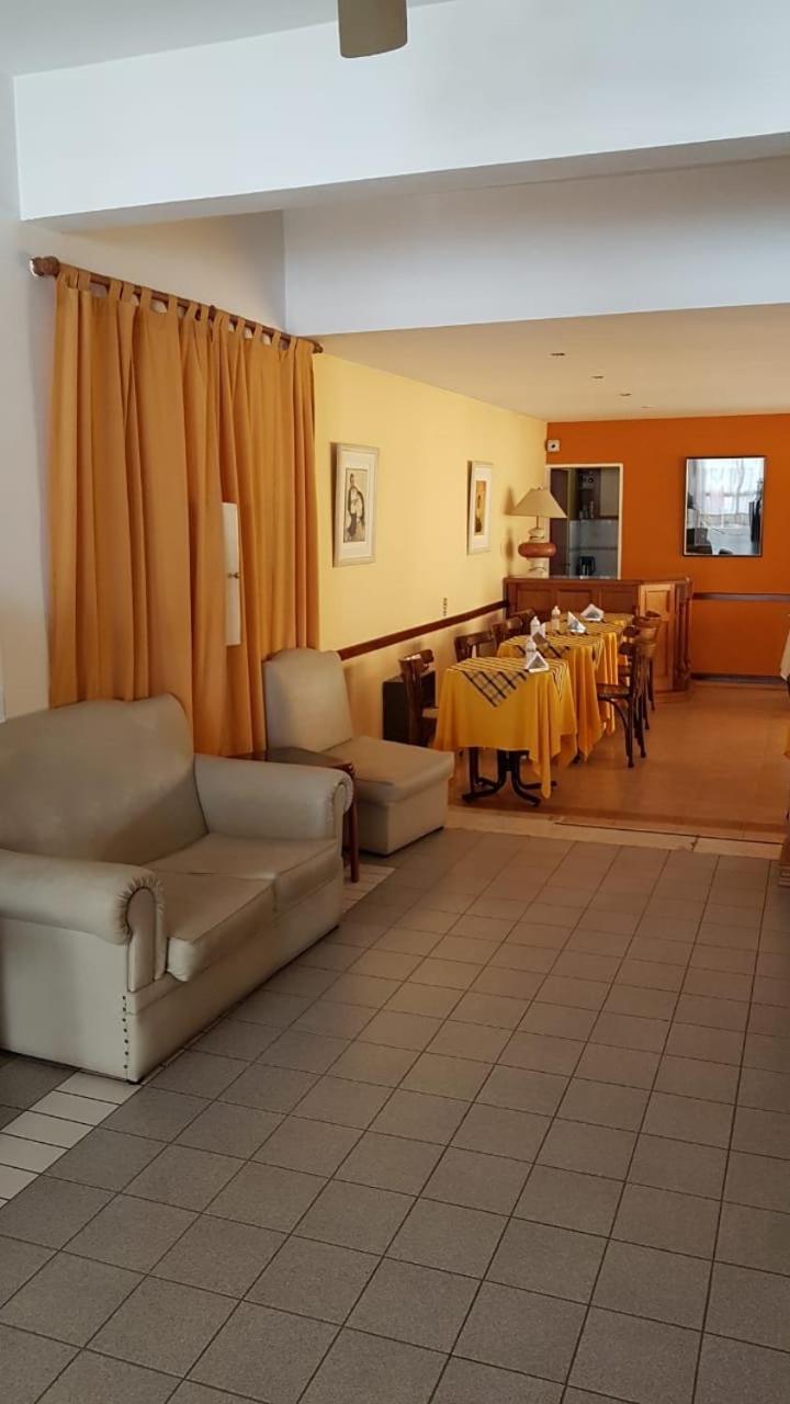 Chrome Hotel Rio Cuarto Exterior photo
