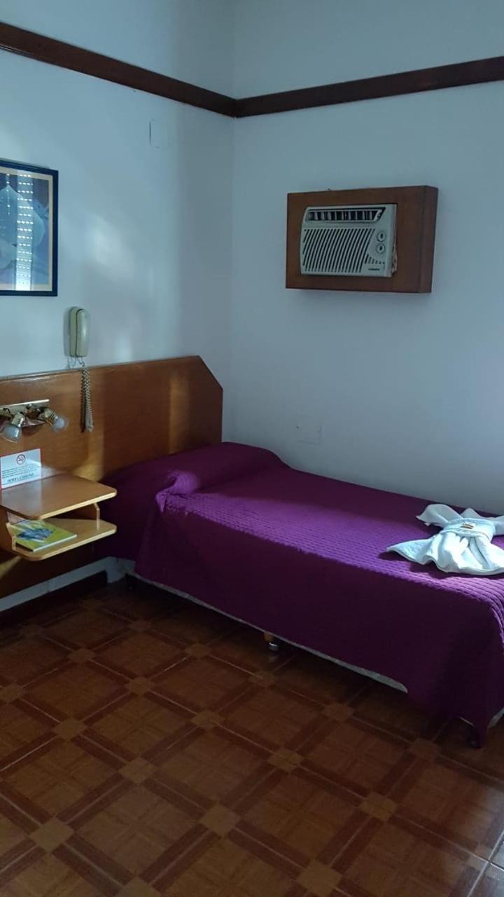 Chrome Hotel Rio Cuarto Exterior photo