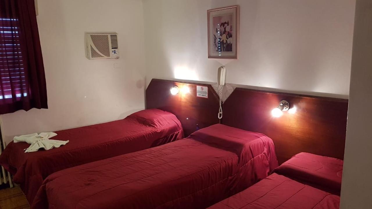Chrome Hotel Rio Cuarto Exterior photo